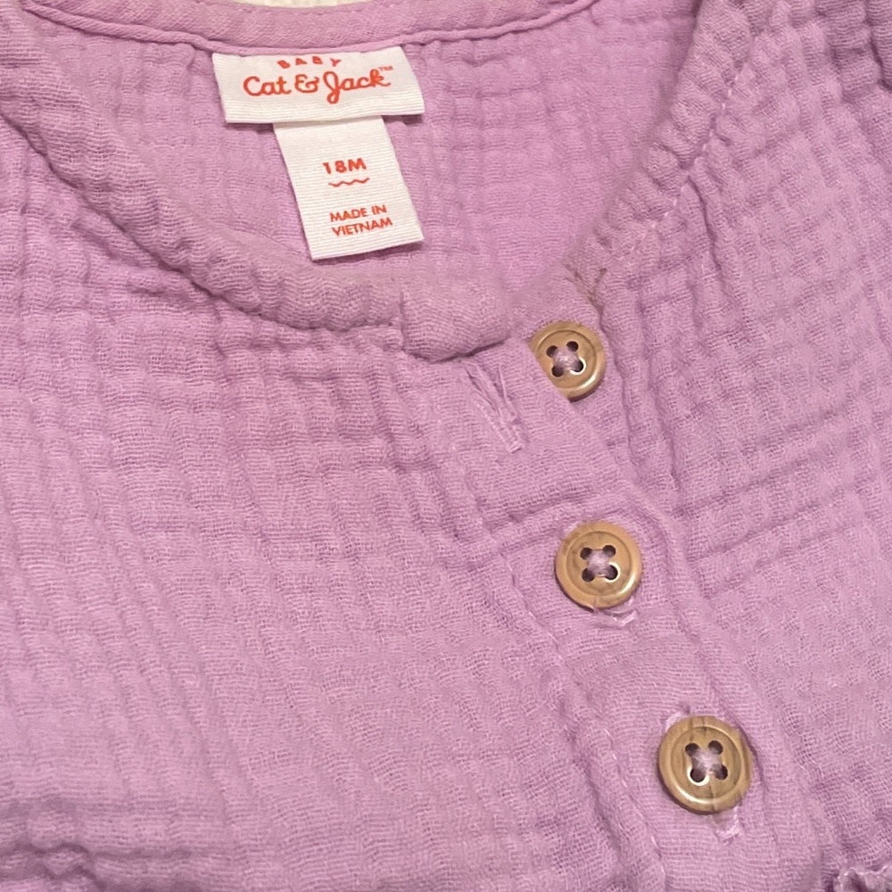 Lavender Dress 18 months. Like new, cute on. *1🩷🩵